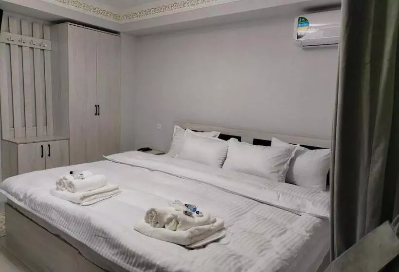 Majatalo Daniyar Guest House