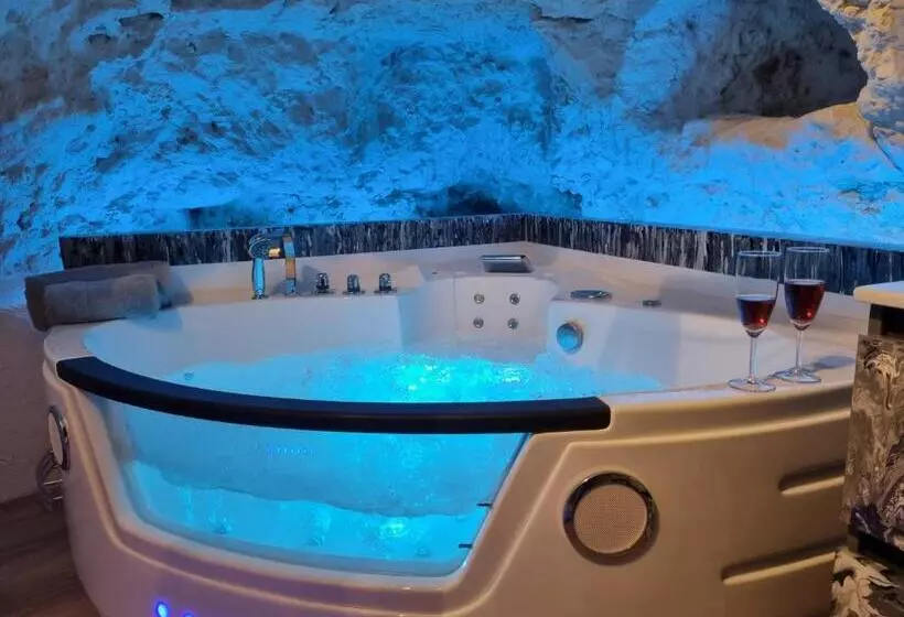 Majatalo Le Clos Des Violettes