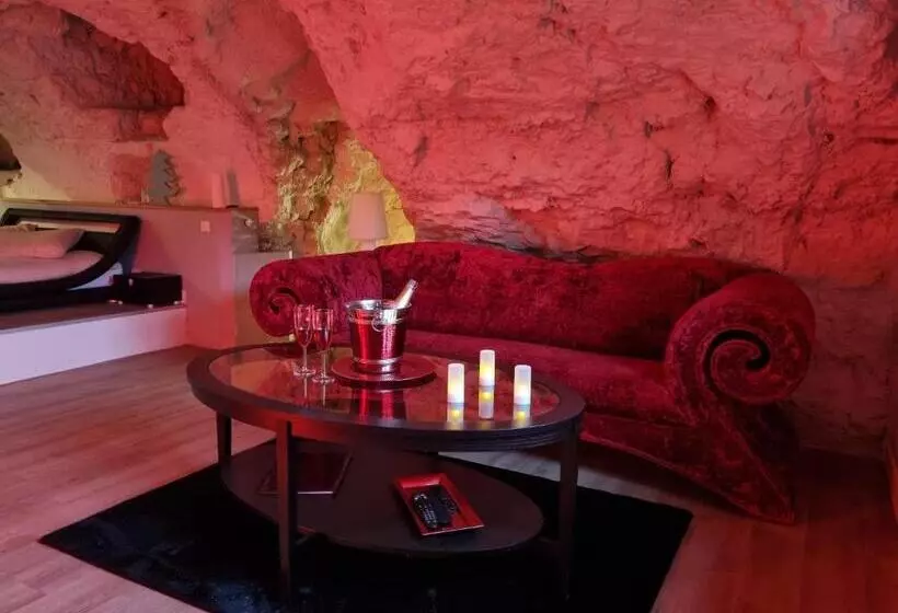 Majatalo Le Clos Des Violettes