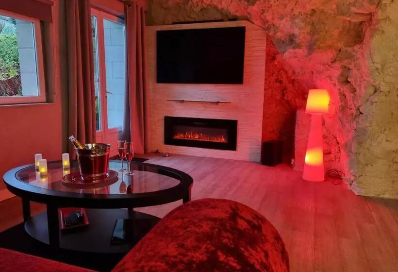 Majatalo Le Clos Des Violettes