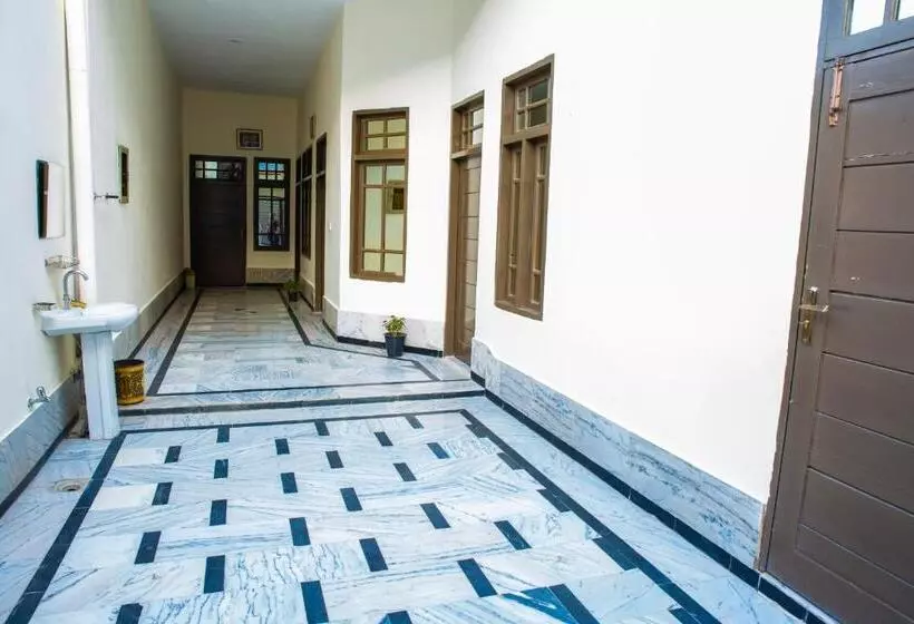 پانسیون Mh Guest House