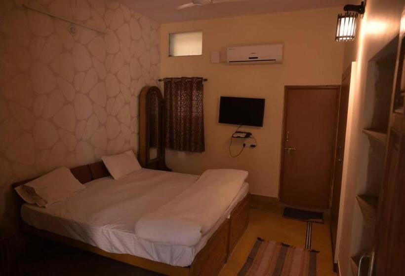 Privilon Hotel And Resorts