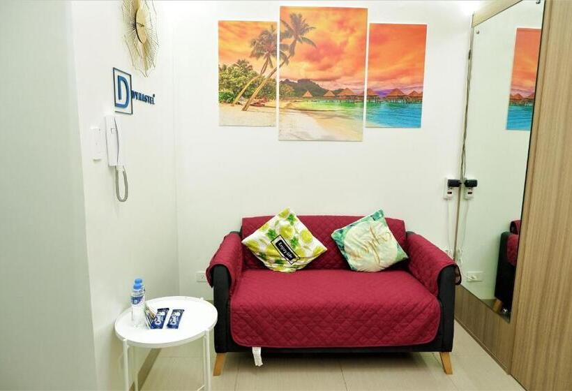 Shore Residences Moa Dynastel Staycation