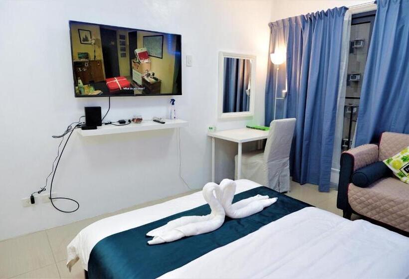 Shore Residences Moa Dynastel Staycation