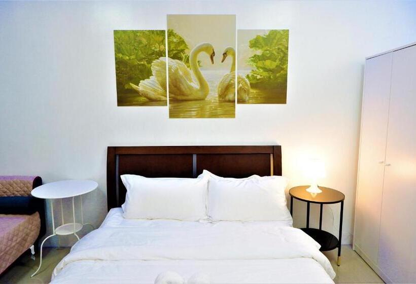 Shore Residences Moa Dynastel Staycation