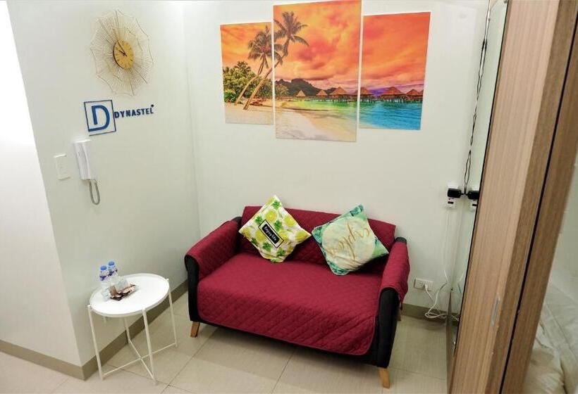 Shore Residences Moa Dynastel Staycation