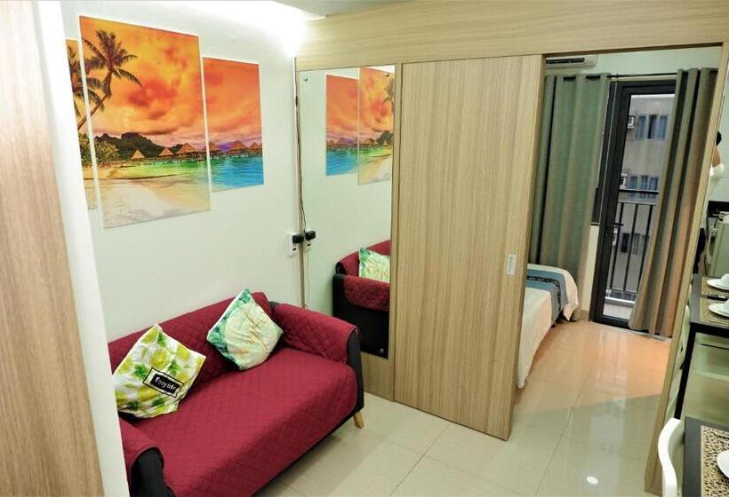 Shore Residences Moa Dynastel Staycation