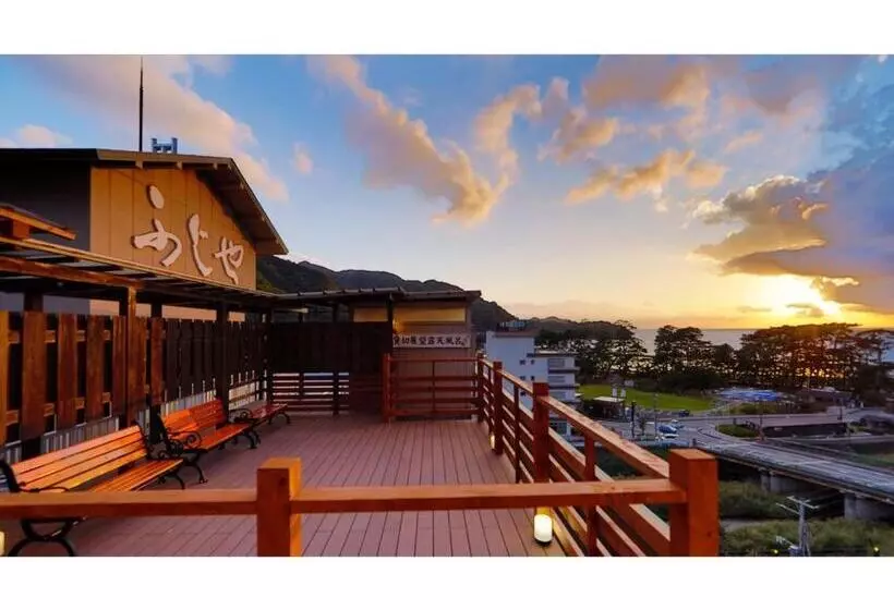Toi Fujiya Hotel Vacation Stay 27081v