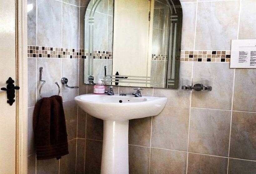 مبيت وإفطار Clai Ban