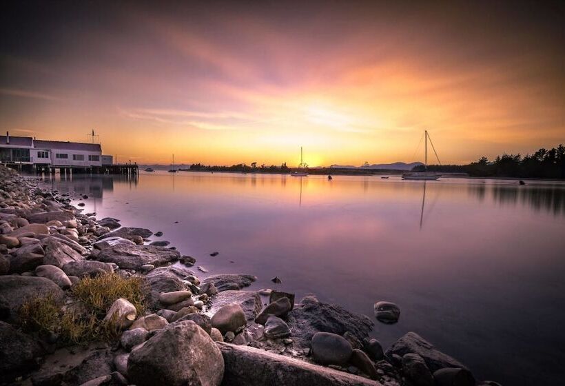 호텔 Appleby House & Rabbit Island Huts
