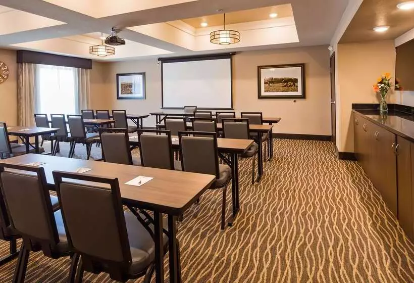 ホテル Best Western Plus Overland Inn