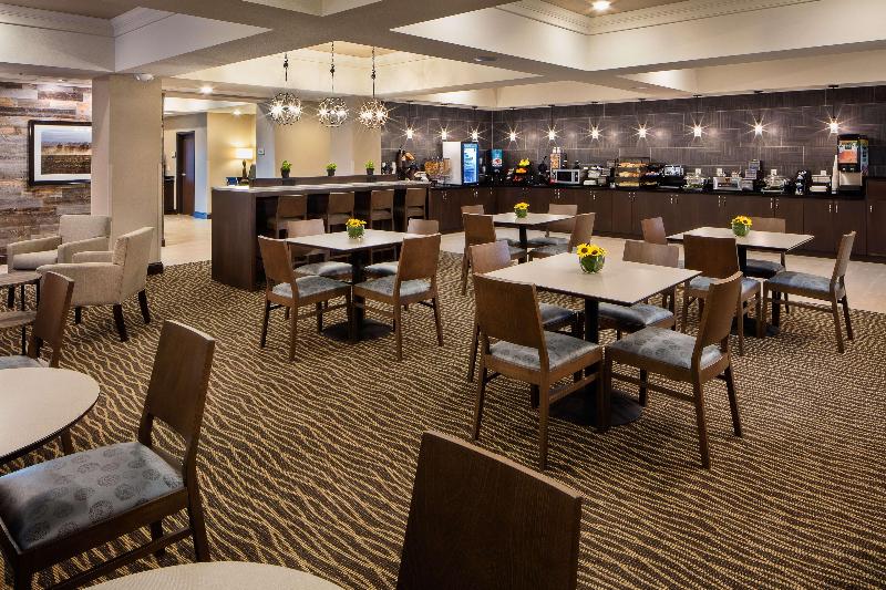 בית מלון כפרי Best Western Plus Overland Inn