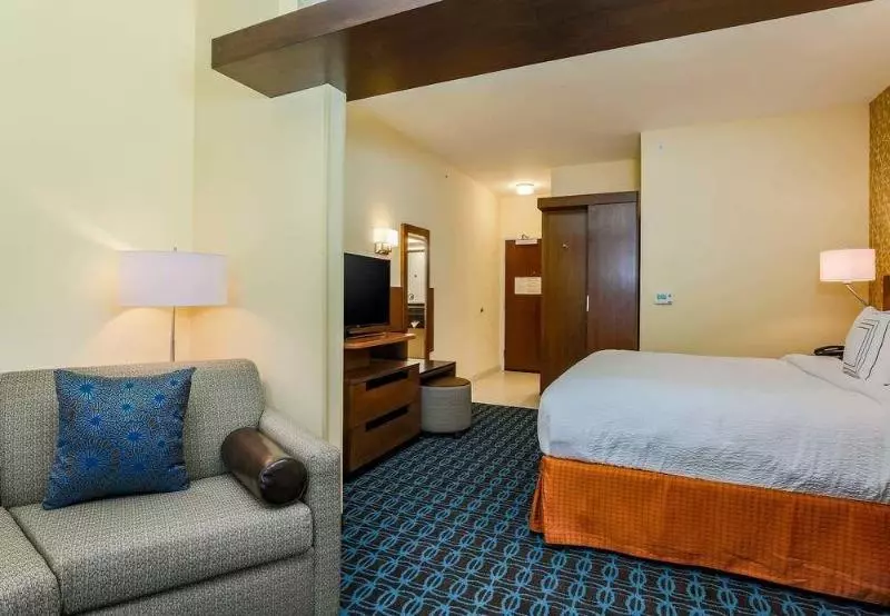 Hotelli Fairfield Inn & Suites By Marriott Snyder