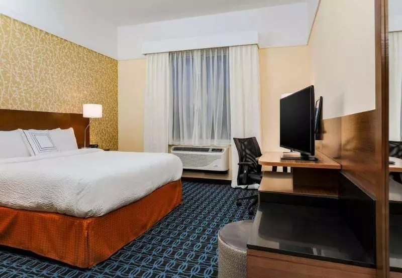 Hotelli Fairfield Inn & Suites By Marriott Snyder