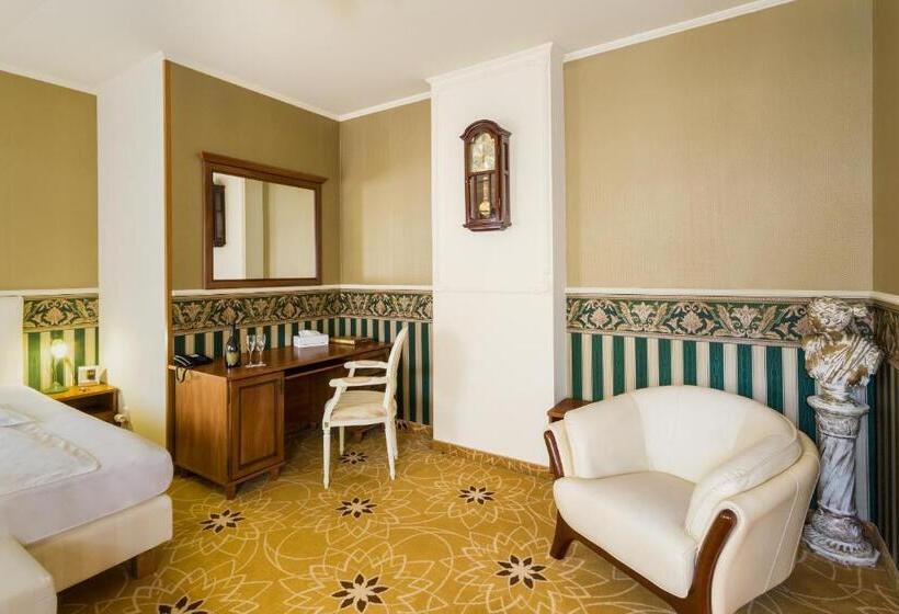 Golden Royal Boutique Hotel & Spa