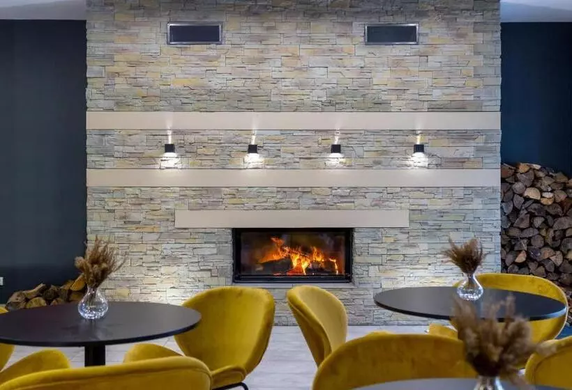 Hotelli Pensjonat śnieżka Spa