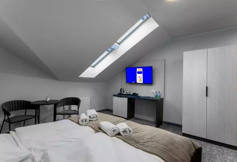 Hotelli Pensjonat śnieżka Spa