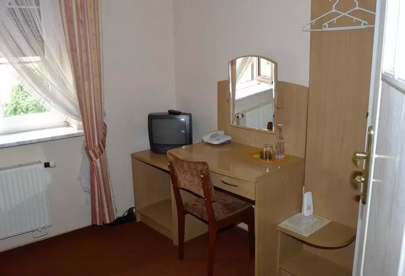 هتل Apartamenty Pod Ratuszem