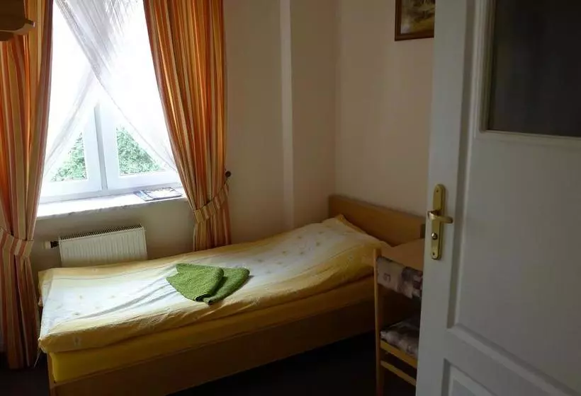 هتل Apartamenty Pod Ratuszem