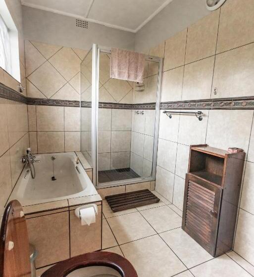 בית מלון כפרי Selati 103 Guest Cottages