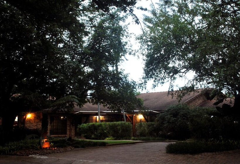 בית מלון כפרי Selati 103 Guest Cottages