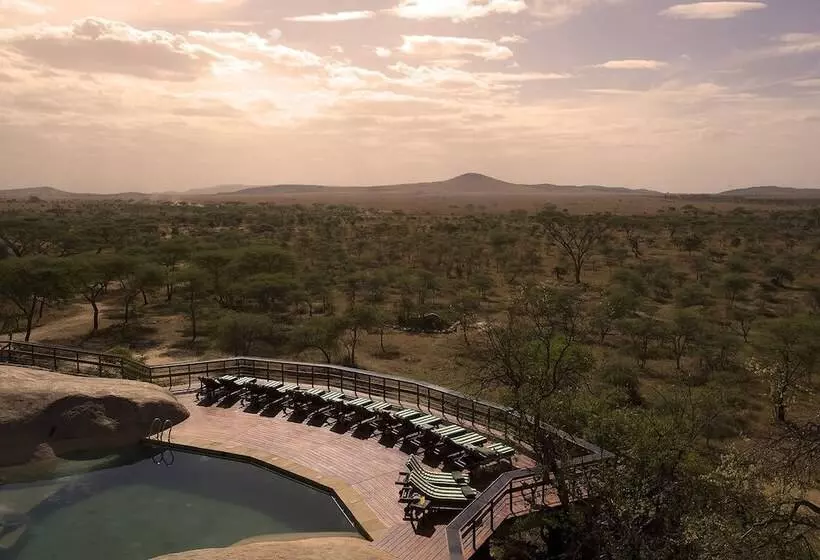 هتل Seronera Wildlife Lodge