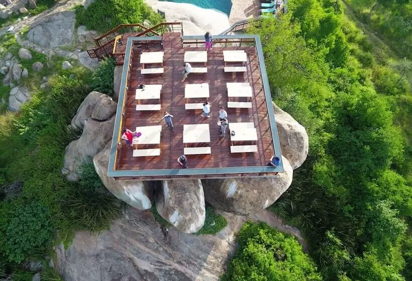هتل Seronera Wildlife Lodge