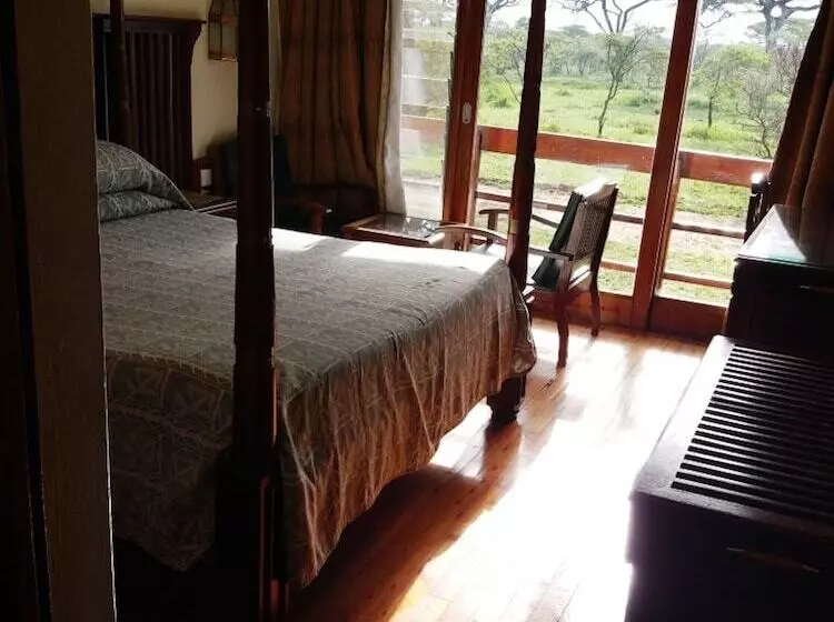هتل Seronera Wildlife Lodge