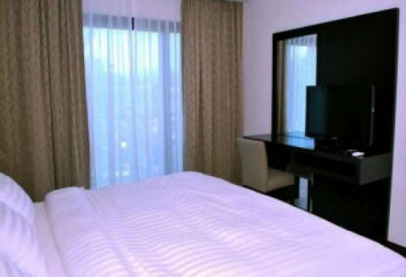 Terrace Hotel Subic Bay