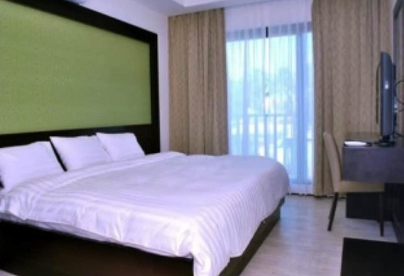 Terrace Hotel Subic Bay