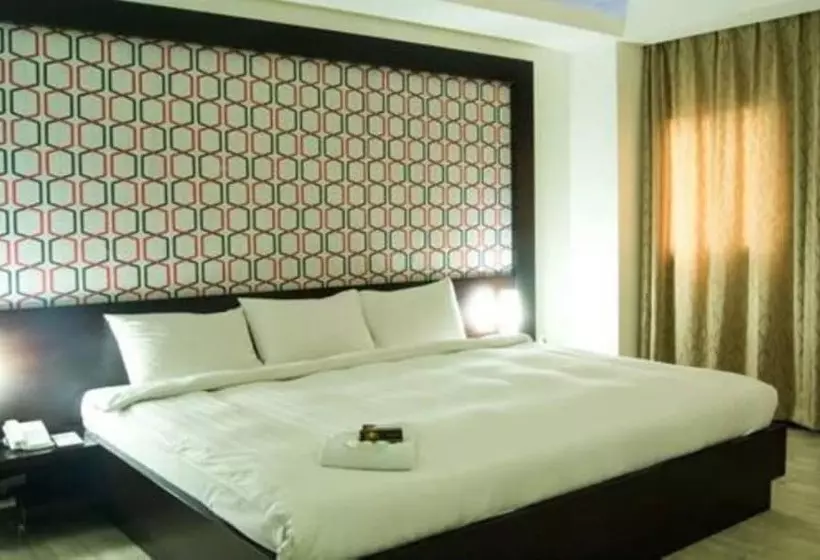 Terrace Hotel Subic Bay