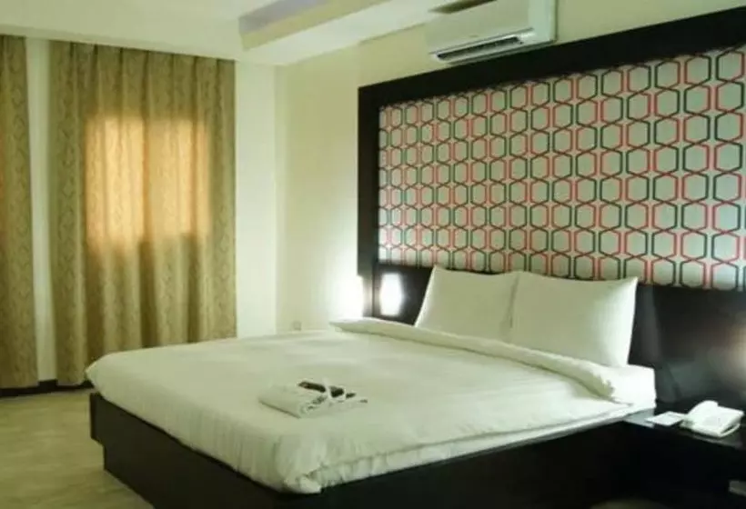 Terrace Hotel Subic Bay