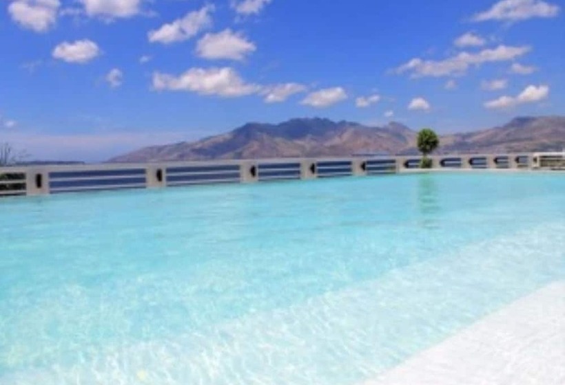 Terrace Hotel Subic Bay