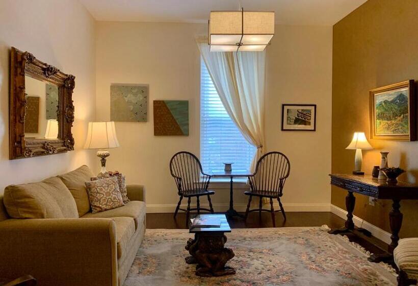 فندق The Barrington