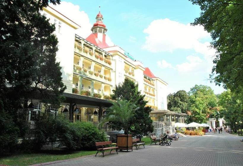 בית מלון כפרי Wielka Pieniawa