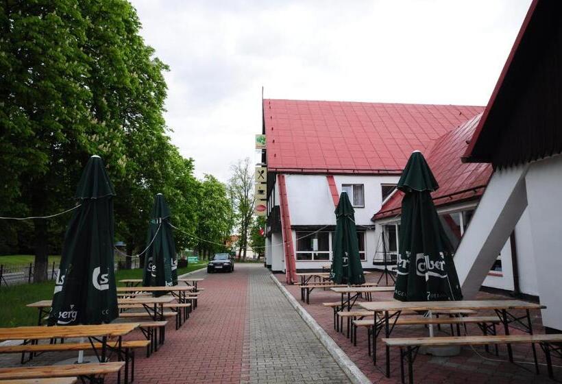 호텔 Zajazd Pod Kasztanami