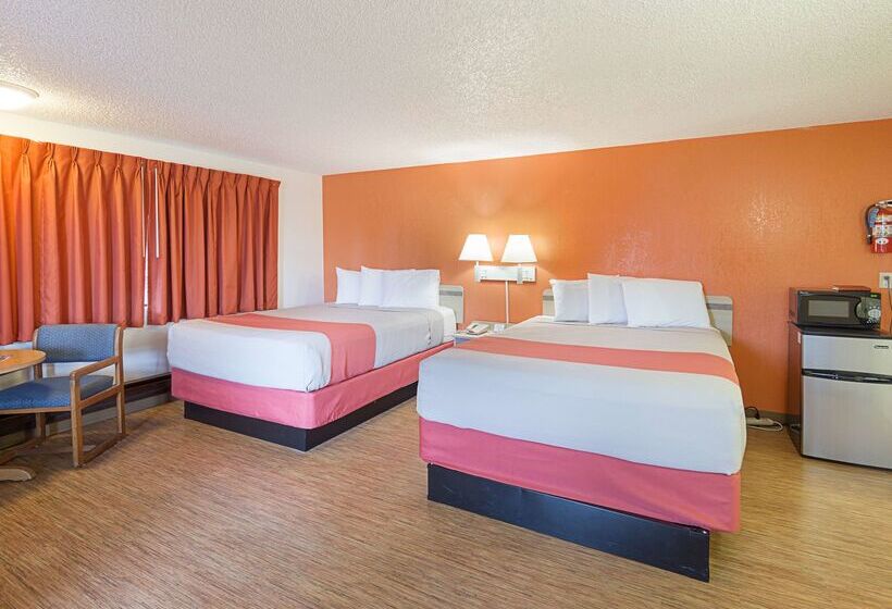 Motel 6 Gold Beach