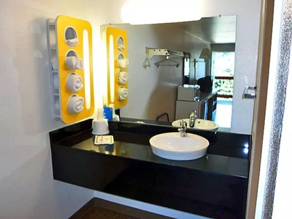 Motel 6 Gold Beach