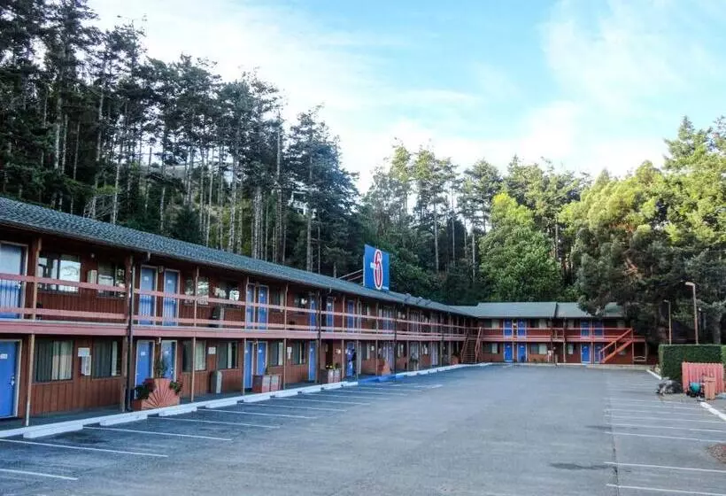 Motel 6 Gold Beach