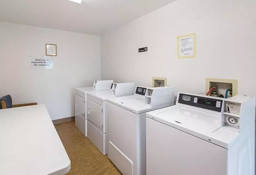 Motel 6 Gold Beach