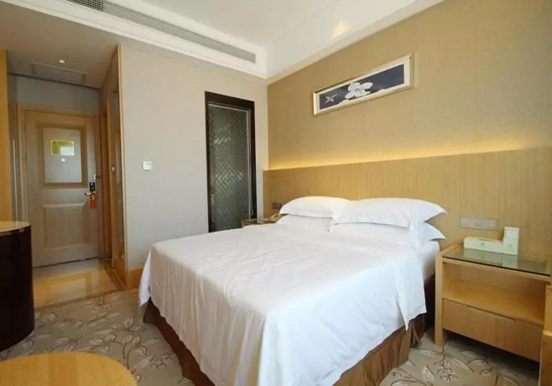 Vienna Hotel Waigaoqiao