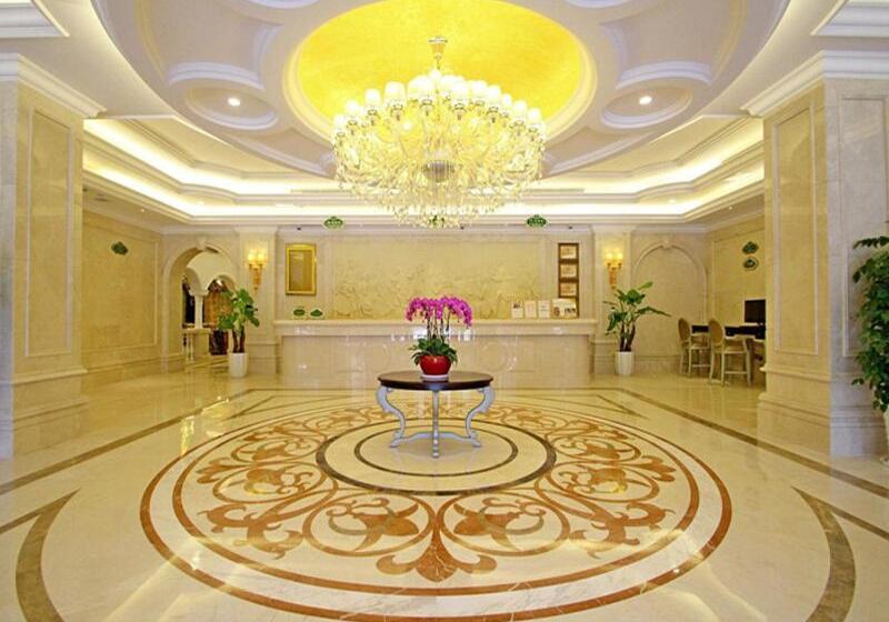 Vienna Hotel Waigaoqiao