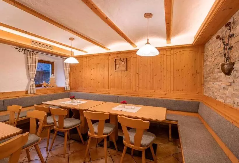 Retkeilymaja Gasthof Mamooserhof