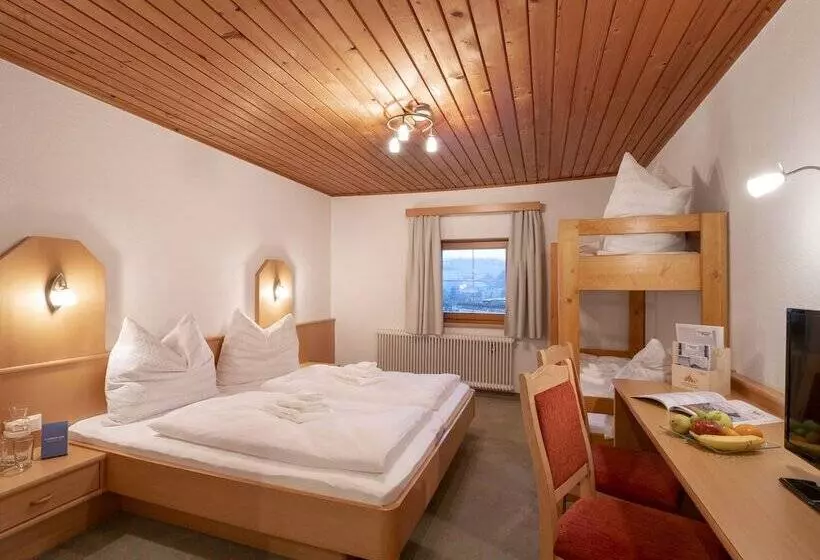 Retkeilymaja Gasthof Mamooserhof