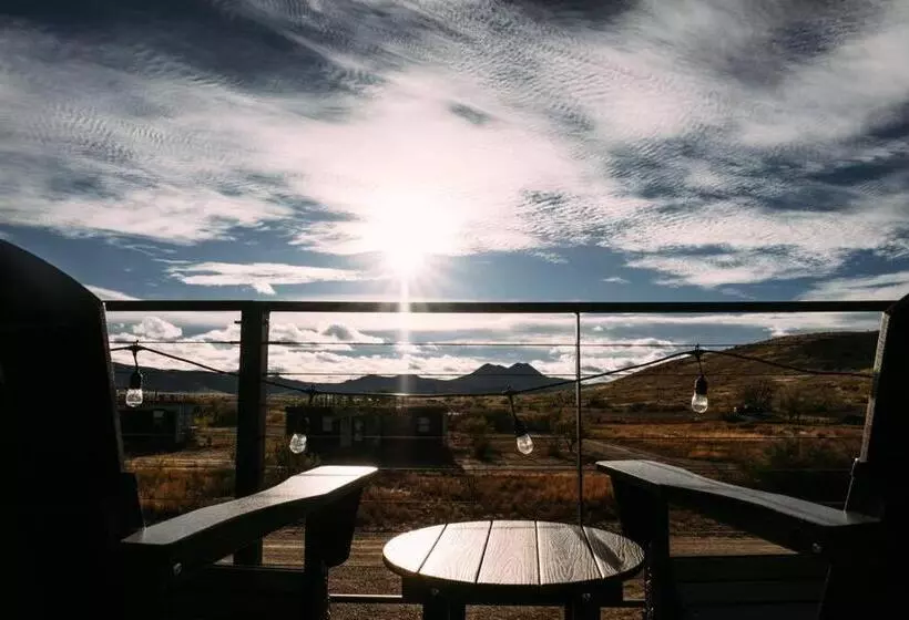 Retkeilymaja New Starry Night Shipping Container Home