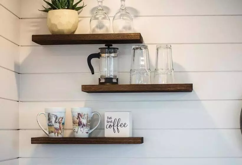 Retkeilymaja New The Wild West Cozy Container Home