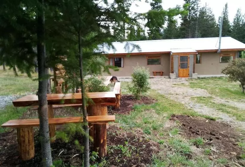 Anacrusa Hostel