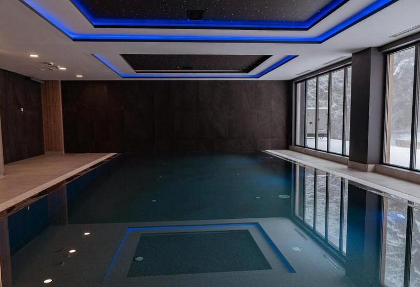 Aparthotel Zlatni Javor