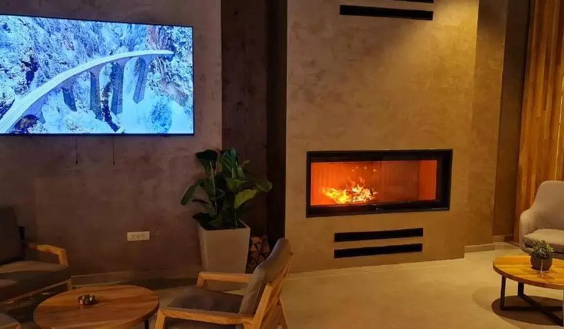 Aparthotel Zlatni Javor