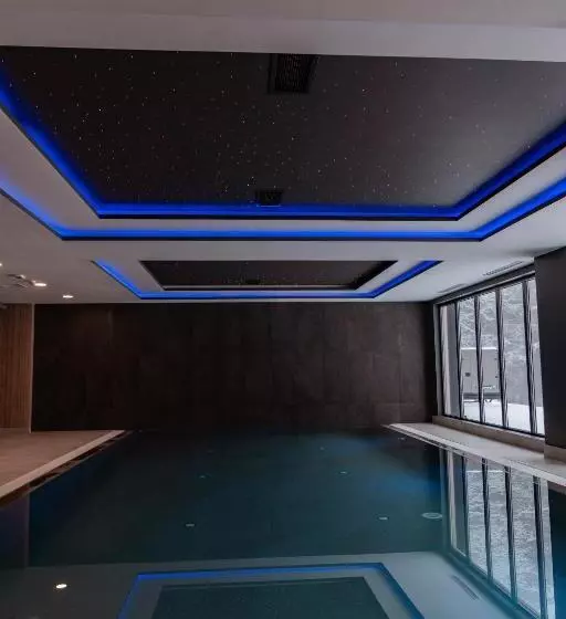 Aparthotel Zlatni Javor